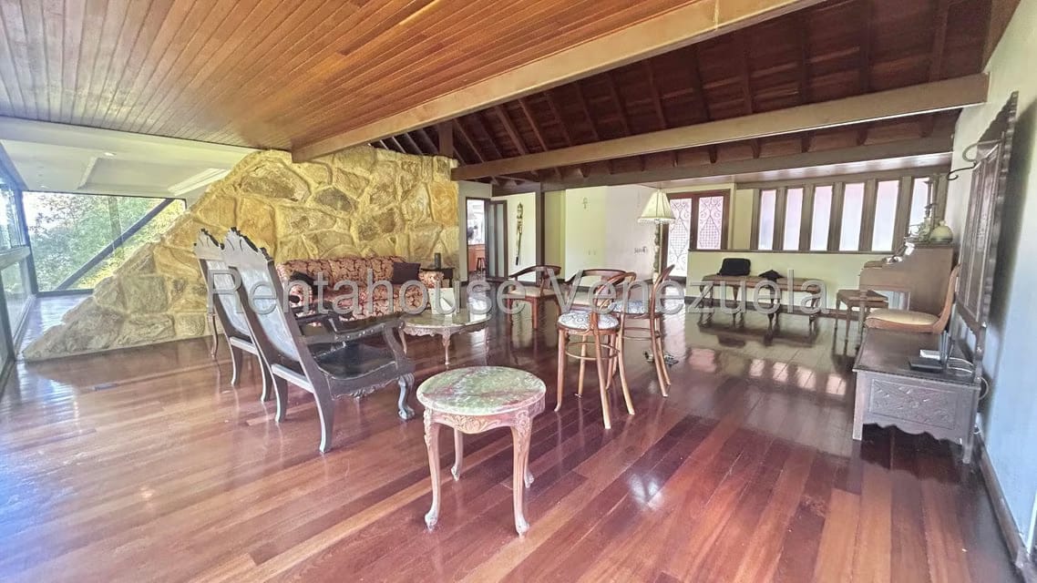 Casa (Multipes Niveles) en Venta en Oripoto, Distrito Metropolitano - 115