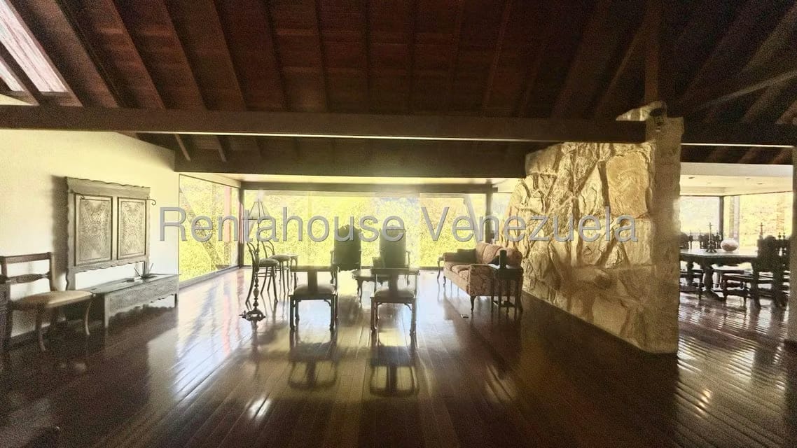 Casa (Multipes Niveles) en Venta en Oripoto, Distrito Metropolitano - 119