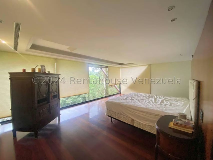 Casa (Multipes Niveles) en Venta en Oripoto, Distrito Metropolitano - 18