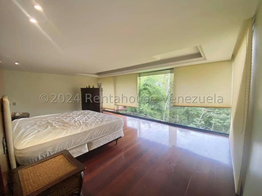 Casa (Multipes Niveles) en Venta en Oripoto, Distrito Metropolitano - 19