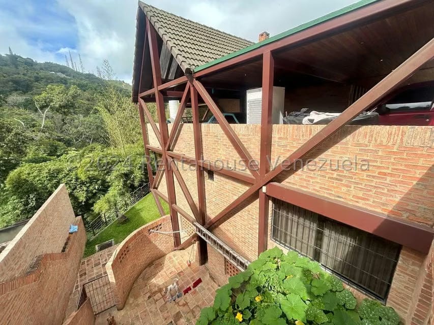 Casa (Multipes Niveles) en Venta en Oripoto, Distrito Metropolitano - 39