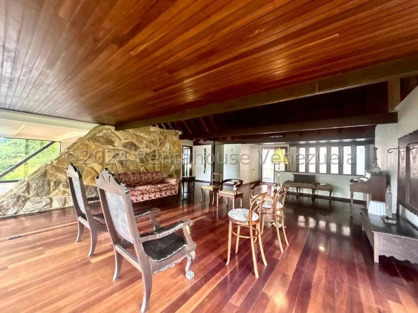 Casa (Multipes Niveles) en Venta en Oripoto, Distrito Metropolitano - 5