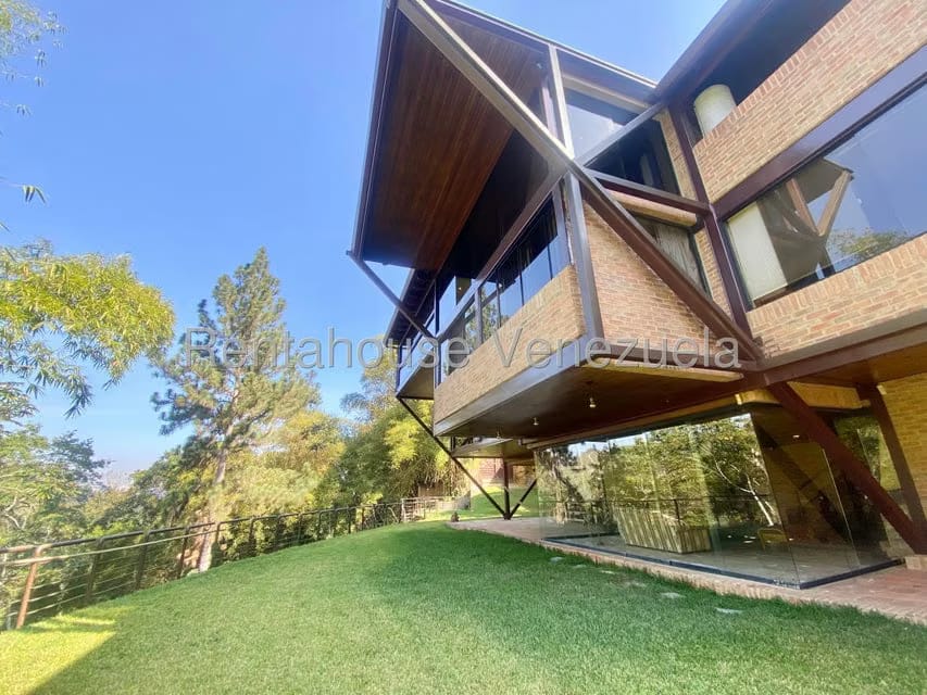 Casa (Multipes Niveles) en Venta en Oripoto, Distrito Metropolitano - 49