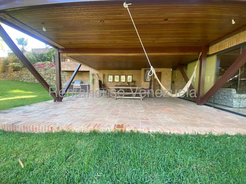 Casa (Multipes Niveles) en Venta en Oripoto, Distrito Metropolitano - 54