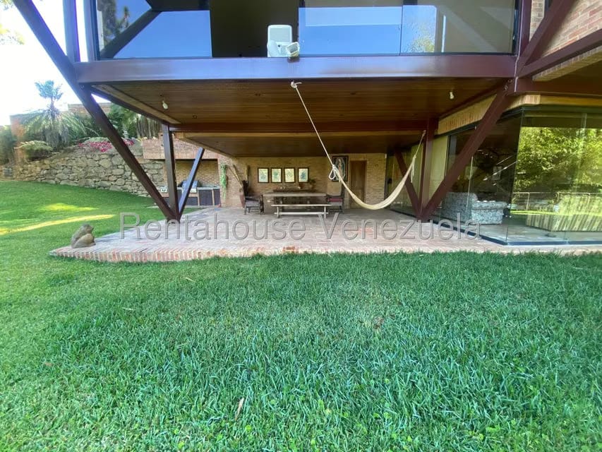 Casa (Multipes Niveles) en Venta en Oripoto, Distrito Metropolitano - 56