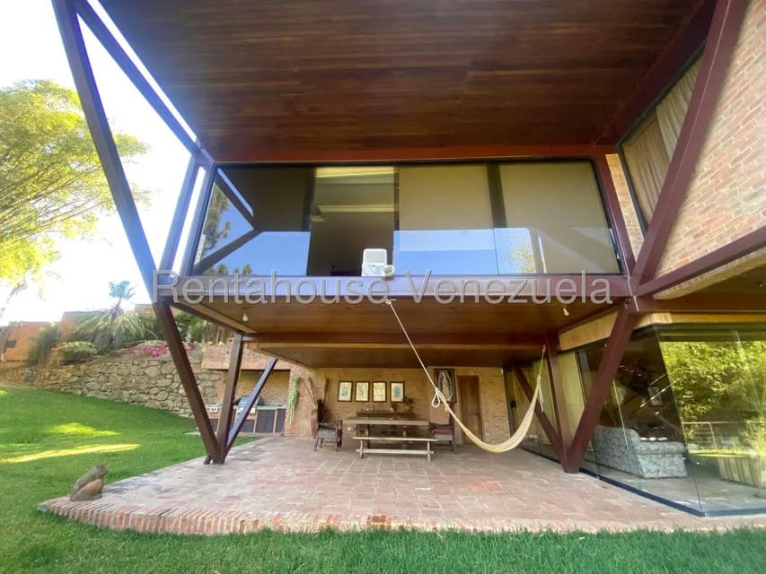 Casa (Multipes Niveles) en Venta en Oripoto, Distrito Metropolitano - 57