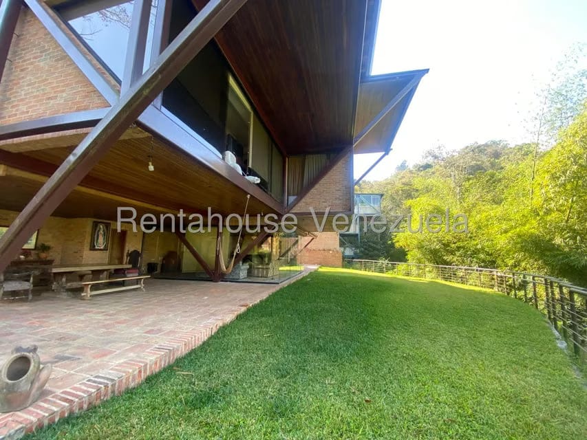 Casa (Multipes Niveles) en Venta en Oripoto, Distrito Metropolitano - 58