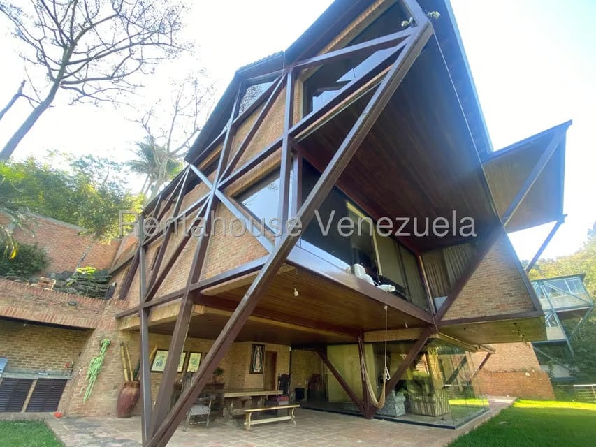 Casa (Multipes Niveles) en Venta en Oripoto, Distrito Metropolitano - 59