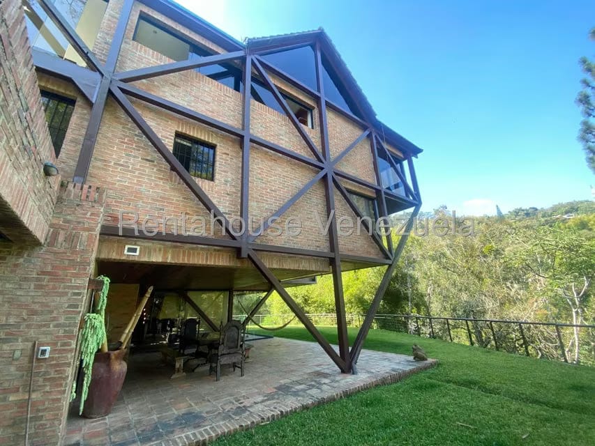 Casa (Multipes Niveles) en Venta en Oripoto, Distrito Metropolitano - 63