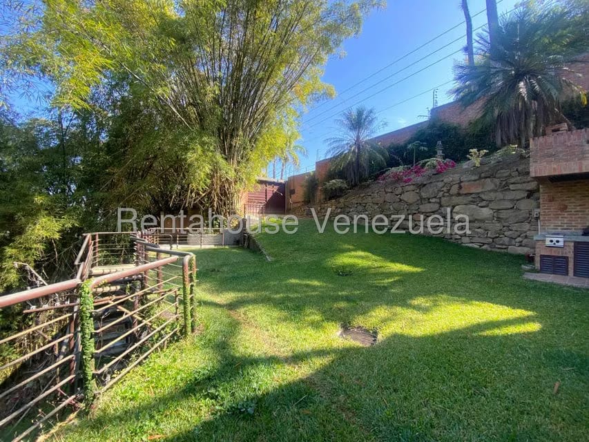 Casa (Multipes Niveles) en Venta en Oripoto, Distrito Metropolitano - 68