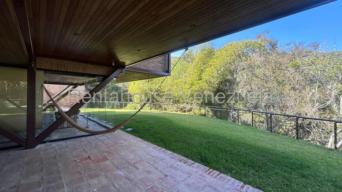 Casa (Multipes Niveles) en Venta en Oripoto, Distrito Metropolitano - 71