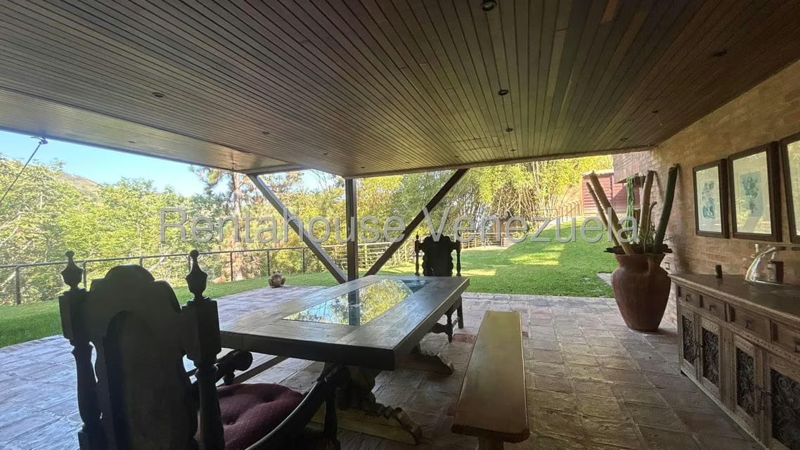 Casa (Multipes Niveles) en Venta en Oripoto, Distrito Metropolitano - 74