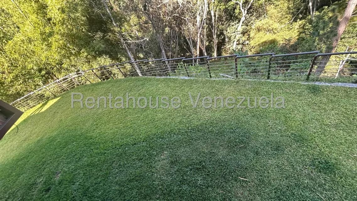 Casa (Multipes Niveles) en Venta en Oripoto, Distrito Metropolitano - 95