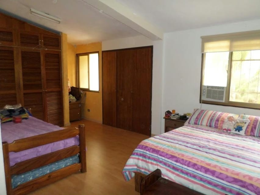 Townhouse (Multiples Niveles) en Venta en El Hatillo, Distrito Metropolitano - 16