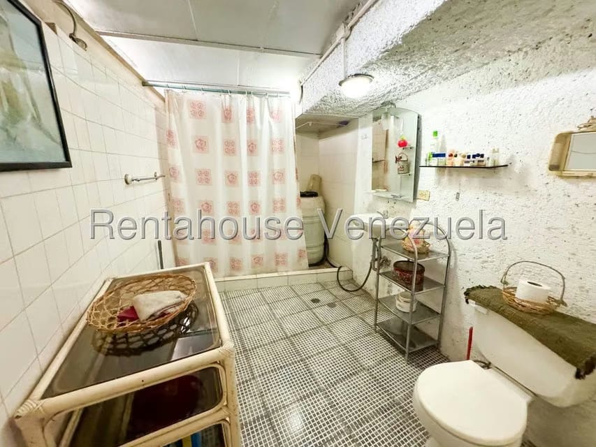 Casa (Duplex) en Venta en Colinas de Bello Monte, Distrito Metropolitano - 37