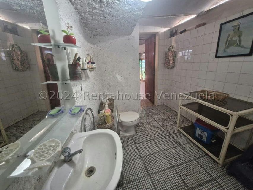Casa (Duplex) en Venta en Colinas de Bello Monte, Distrito Metropolitano - 39