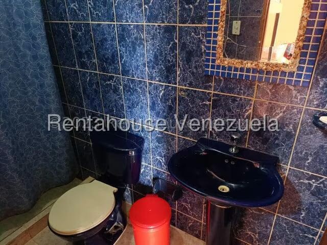 Comercial (Posada) en Venta en Via Curiepe, Miranda - 14