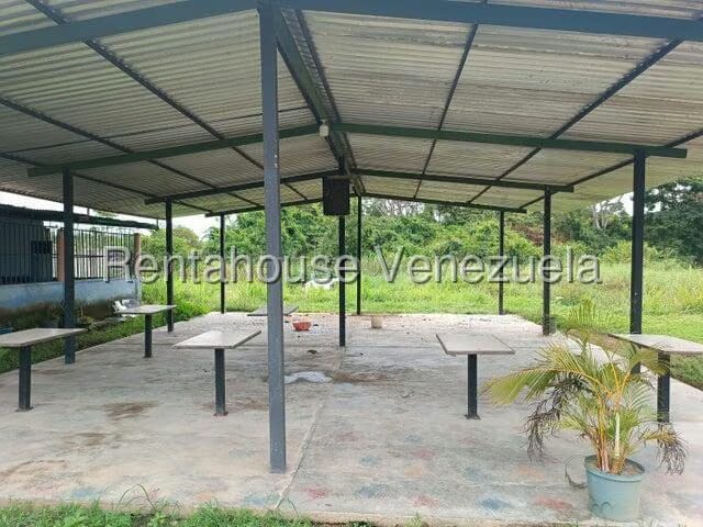 Comercial (Posada) en Venta en Via Curiepe, Miranda - 7