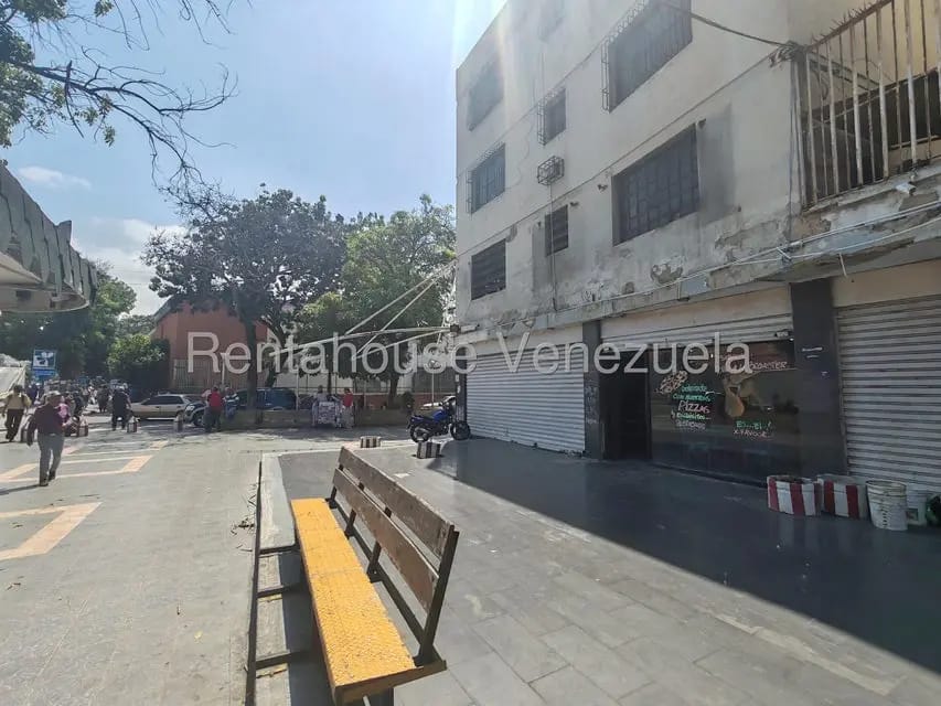 Apartamento (1 Nivel) en Venta en La Atlantida, Vargas - 21