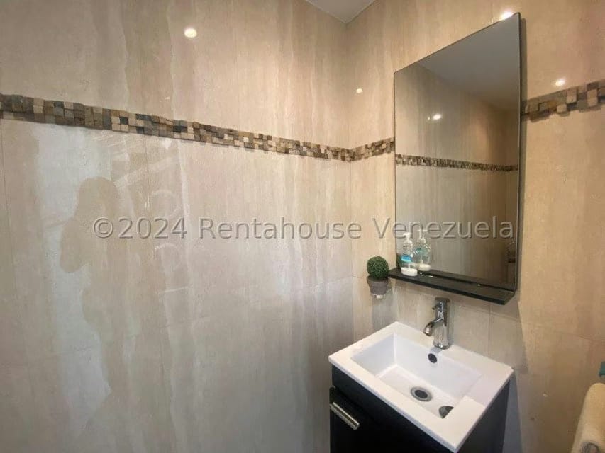Apartamento (Multiples Niveles) en Venta en El Peñon, Distrito Metropolitano - 33