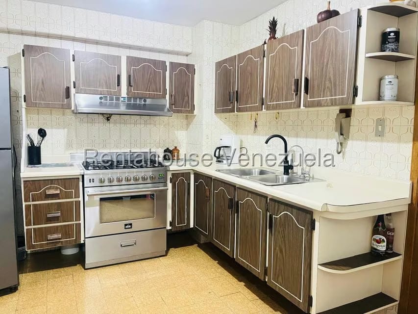 Apartamento (1 Nivel) en Venta en Centro, Lara - 32