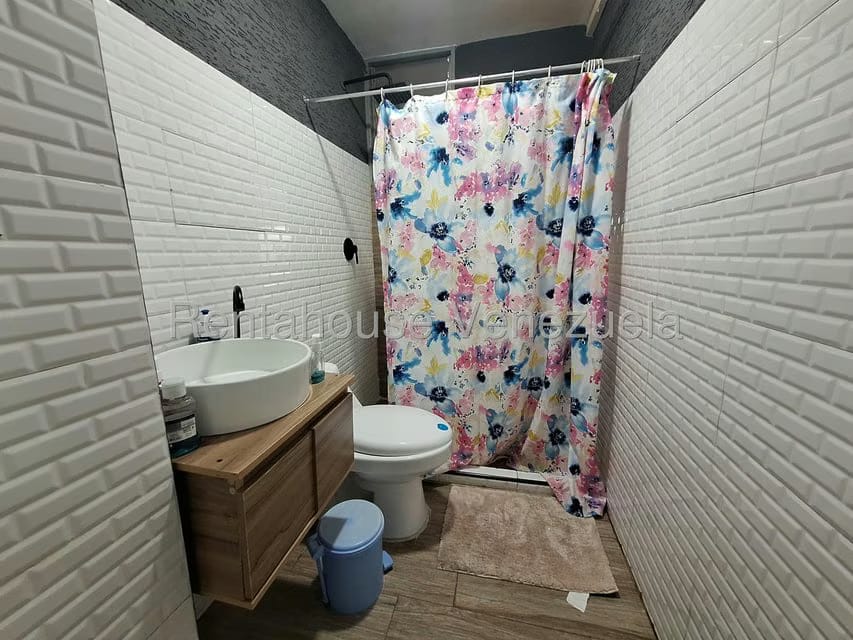 Apartamento (1 Nivel) en Venta en Centro, Lara - 9