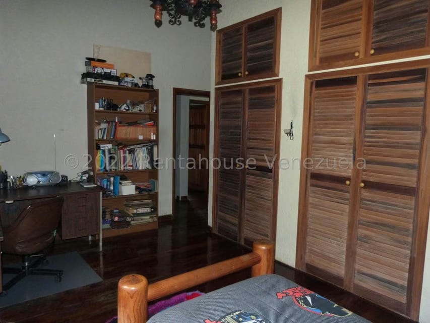 Casa (1 Nivel) en Venta en La Peña, Miranda - 35