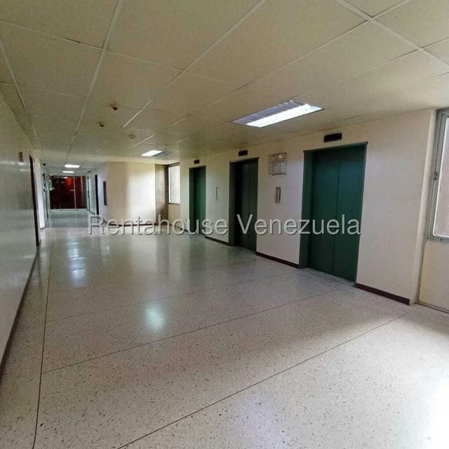 Comercial (Consultorio Medico) en Alquiler en Santa Paula, Distrito Metropolitano - 18