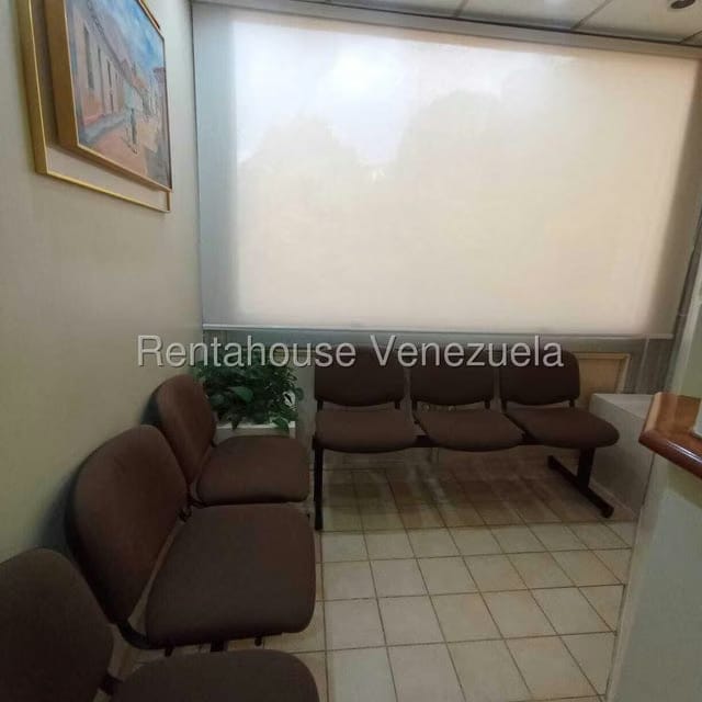 Comercial (Consultorio Medico) en Alquiler en Santa Paula, Distrito Metropolitano - 4