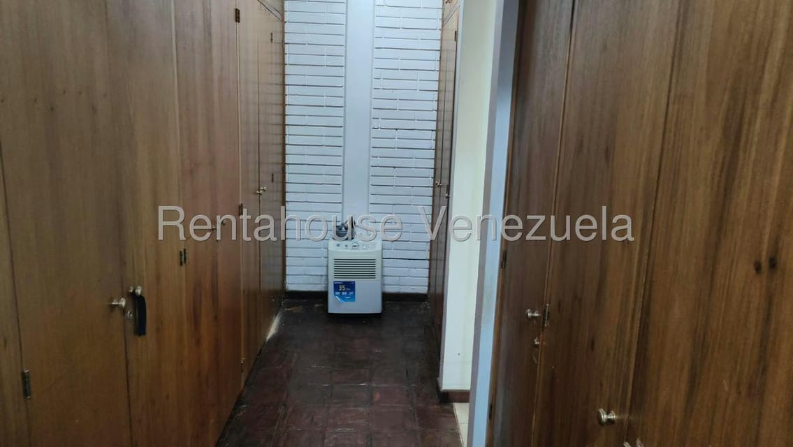 Casa (Multipes Niveles) en Venta en Colinas del Tamanaco, Distrito Metropolitano - 18