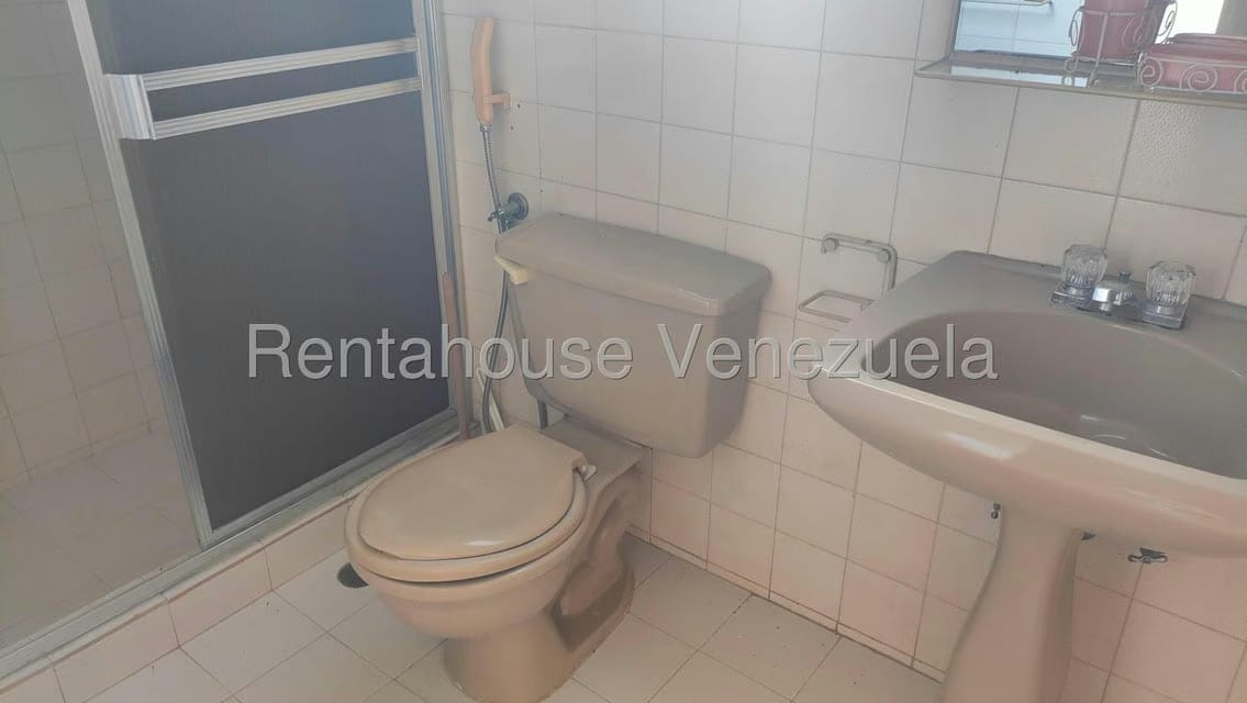 Casa (Multipes Niveles) en Venta en Colinas del Tamanaco, Distrito Metropolitano - 23