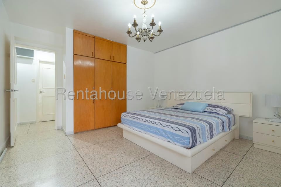 Apartamento (1 Nivel) en Venta en Parroquia La Candelaria, Distrito Metropolitano - 17