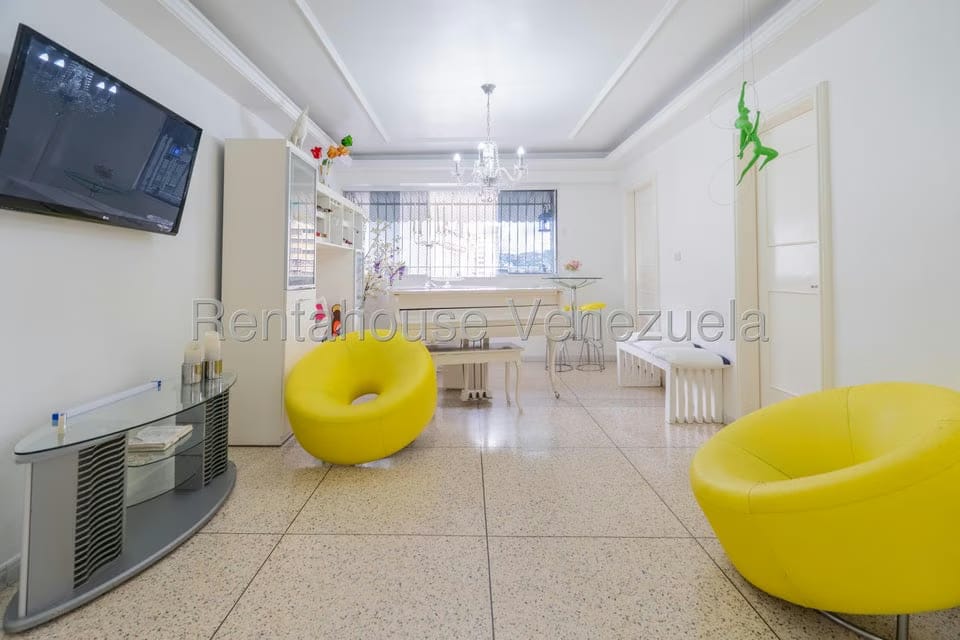 Apartamento (1 Nivel) en Venta en Parroquia La Candelaria, Distrito Metropolitano - 3