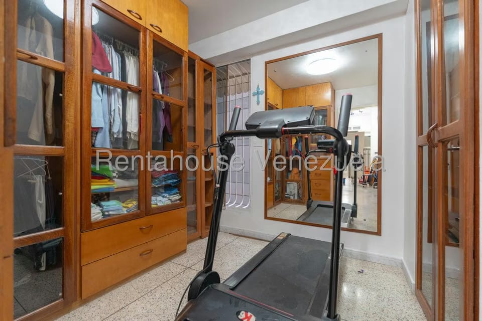 Apartamento (1 Nivel) en Venta en Parroquia La Candelaria, Distrito Metropolitano - 22