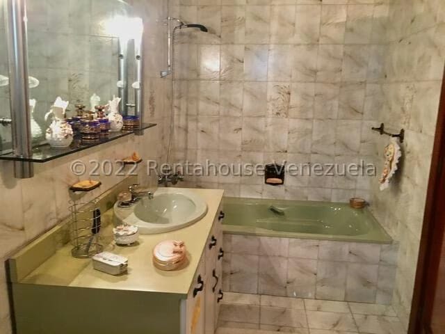 Casa (1 Nivel) en Venta en Pueblo Nuevo Sur, Anzoategui - 13