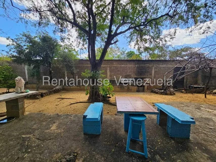 Casa (1 Nivel) en Venta en Centro, Falcon - 24