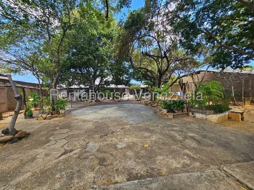 Casa (1 Nivel) en Venta en Centro, Falcon - 25