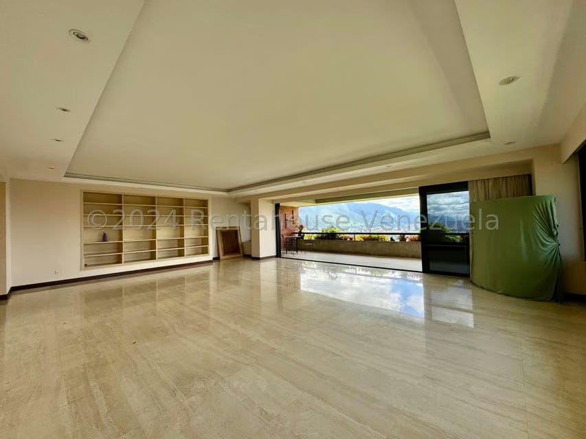 Apartamento (Penthouse) en Venta en Colinas de Bello Monte, Distrito Metropolitano - 3
