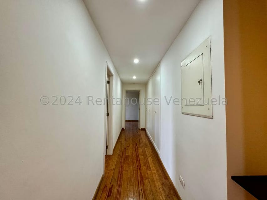 Apartamento (Penthouse) en Venta en Colinas de Bello Monte, Distrito Metropolitano - 31