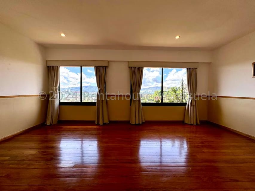 Apartamento (Penthouse) en Venta en Colinas de Bello Monte, Distrito Metropolitano - 32