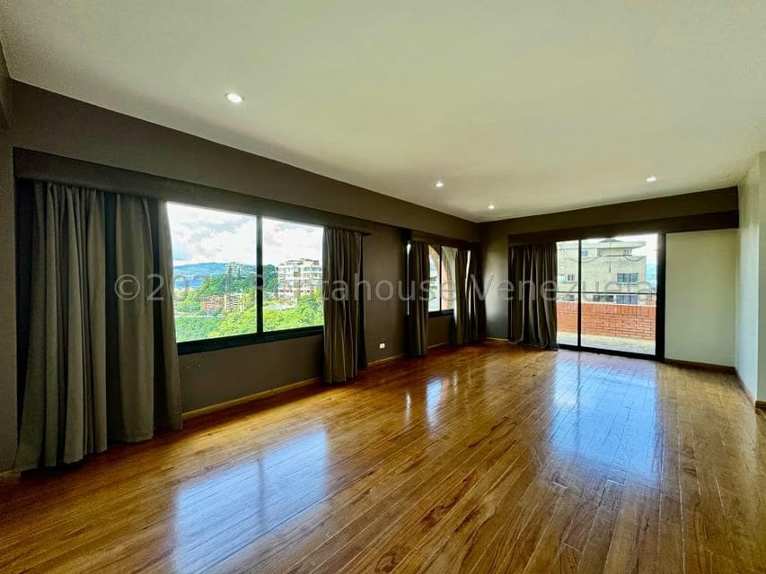 Apartamento (Penthouse) en Venta en Colinas de Bello Monte, Distrito Metropolitano - 37