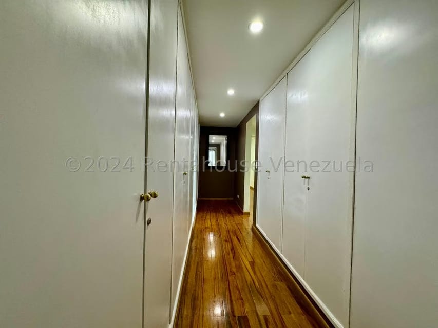 Apartamento (Penthouse) en Venta en Colinas de Bello Monte, Distrito Metropolitano - 40