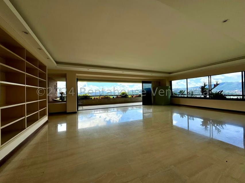 Apartamento (Penthouse) en Venta en Colinas de Bello Monte, Distrito Metropolitano - 8