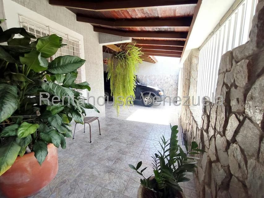 Casa (1 Nivel) en Venta en Vista Linda, Miranda - 19