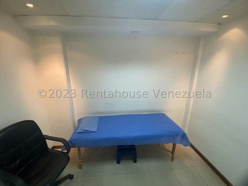 Comercial (Local Comercial) en Venta en La Candelaria, Distrito Metropolitano - 11