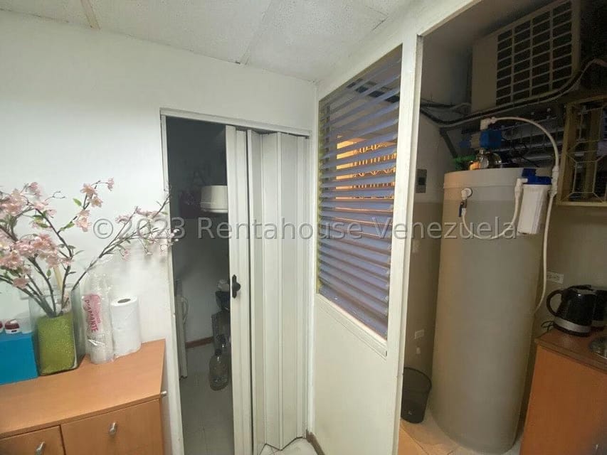 Comercial (Local Comercial) en Venta en La Candelaria, Distrito Metropolitano - 13