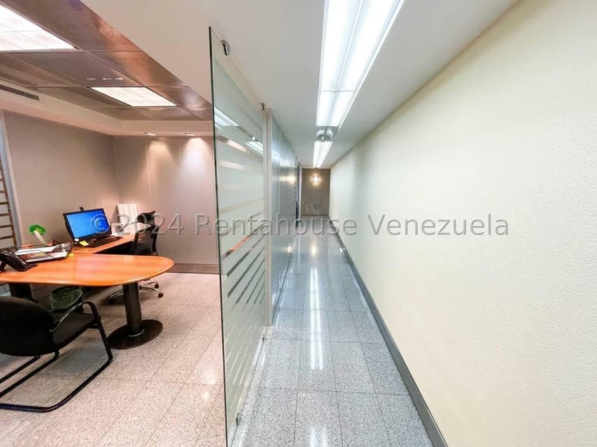 Comercial (Oficina) en Venta en La Trinidad, Distrito Metropolitano - 14