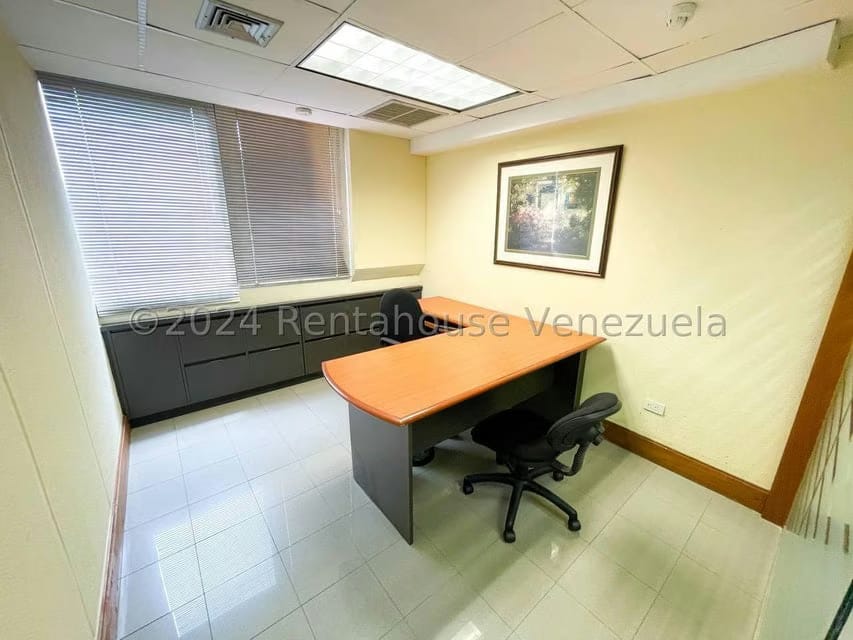 Comercial (Oficina) en Venta en La Trinidad, Distrito Metropolitano - 50