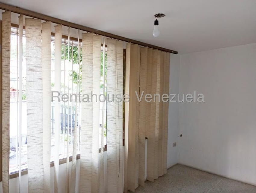 Casa (Duplex) en Venta en Palo Verde, Distrito Metropolitano - 13
