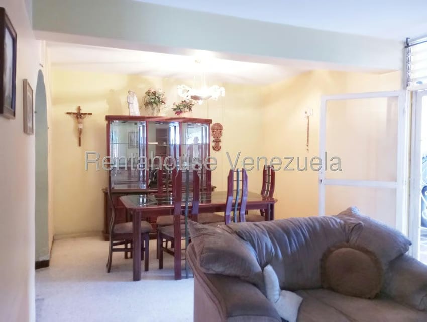 Casa (Duplex) en Venta en Palo Verde, Distrito Metropolitano - 4